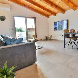 Apartment Diamond Seaview, Poreč